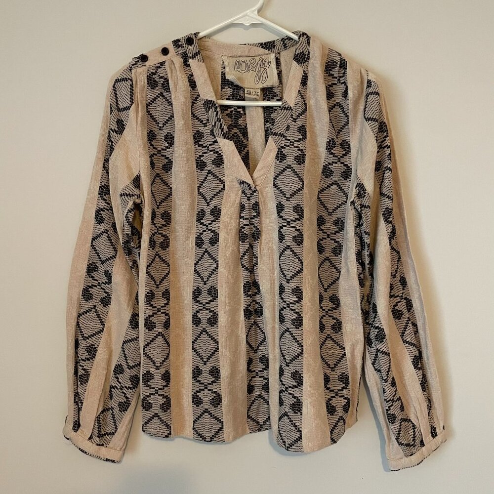 Orla top in Pirouette